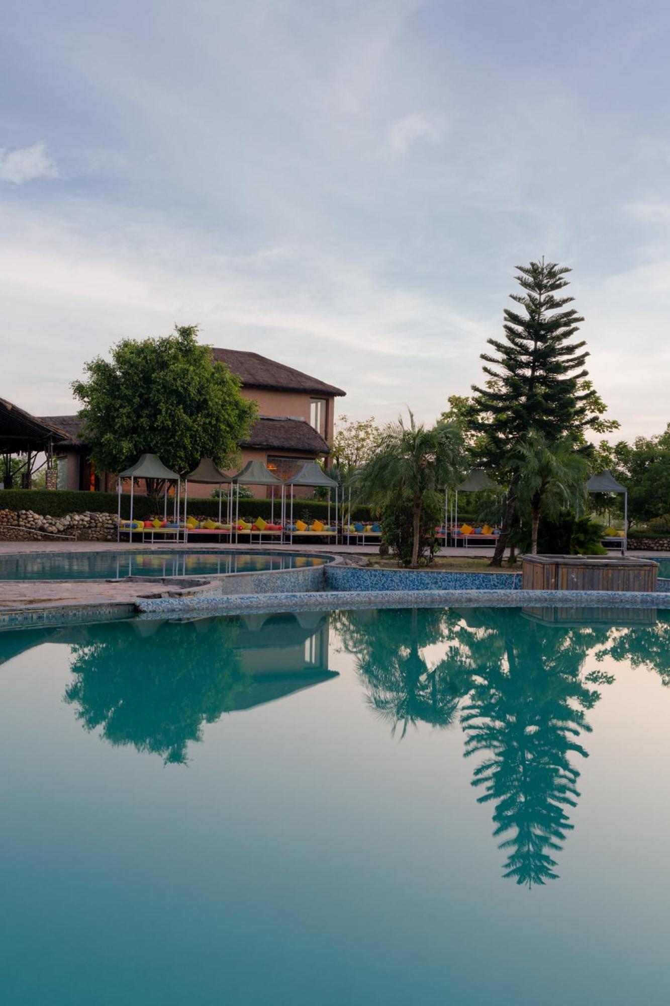 Gaj Resort, A Member Of Radisson Individuals Retreats Binewāl Buitenkant foto